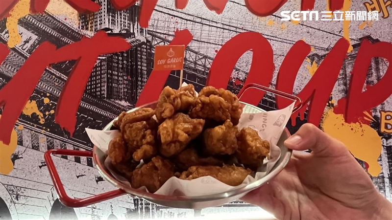 紐約最好吃炸雞！首家「本村炸雞」登台