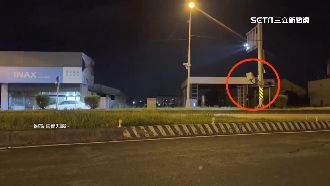 宜蘭詭異測速桿！「龜速經過」也被拍