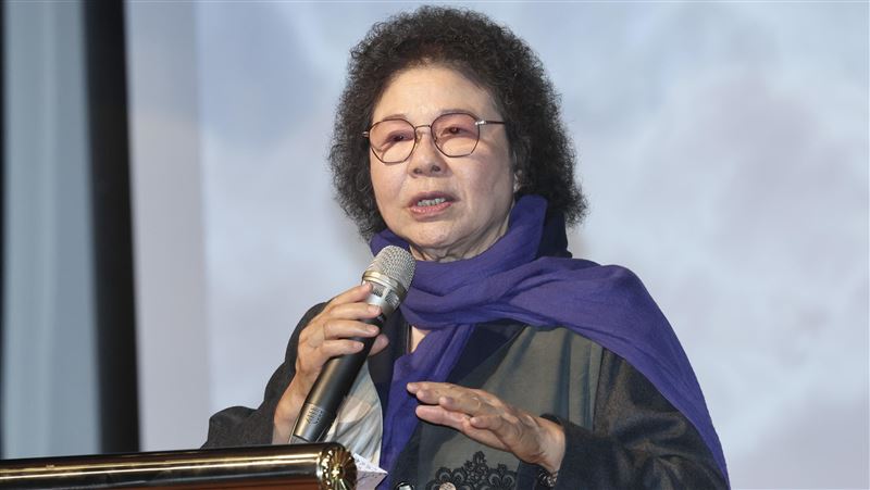 黃暐瀚：請藍綠白順應民意勇敢修憲廢考監