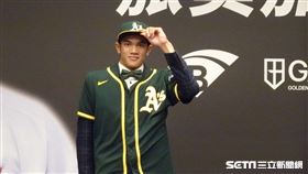 ▲U18台灣隊左投林維恩，135萬美金加盟MLB運動家隊。（圖／記者張沛嘉攝影）