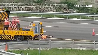 獨／工人「躺國道」休息　工務段：將開罰