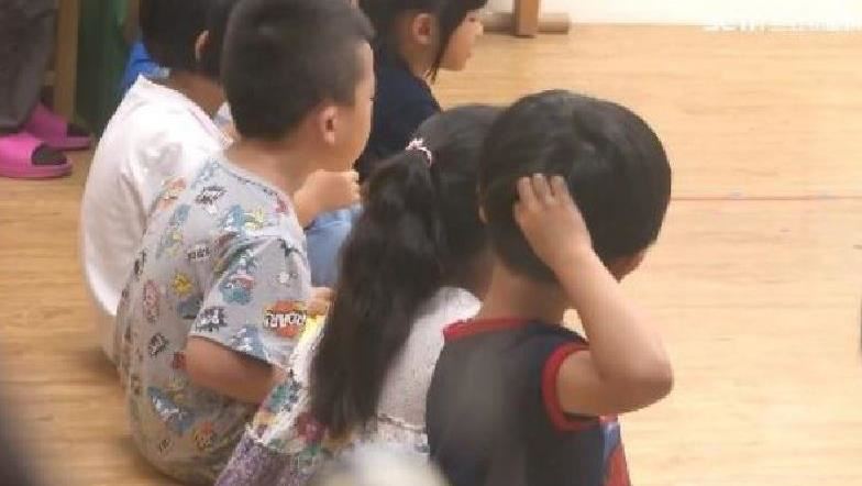 爸姓「傅」給兒子取名字！老師點名後氣炸