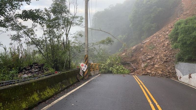 豪雨成災！奧萬大「道路崩」休園3天搶修