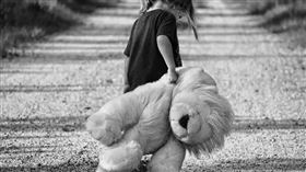 性侵猥褻示意圖