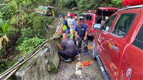 竹崎鄉,小貨車,翻覆