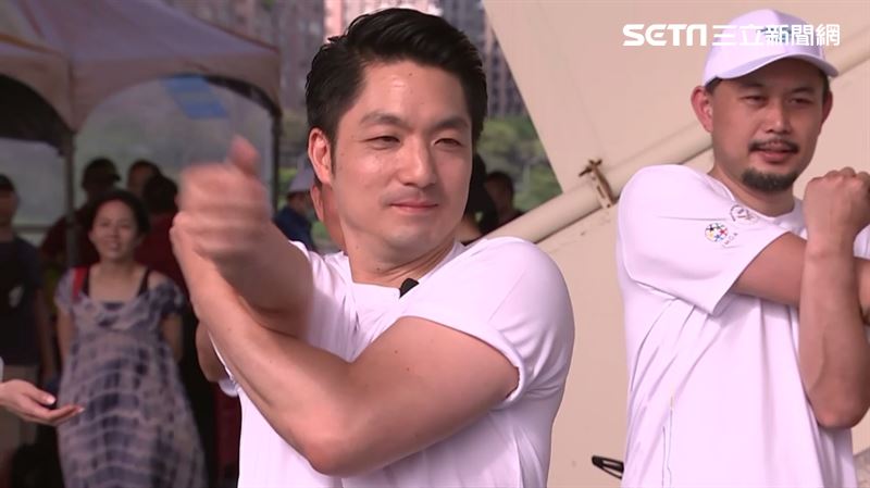 曾說划龍舟可助孕　蔣萬安笑：我講過嗎？