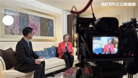 iNEWS記者方昱翔專訪AMD執行長蘇姿丰