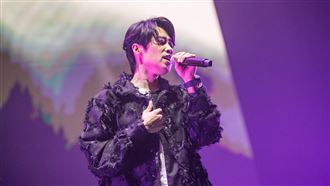 TANK演唱會第一首就出事　救護車也到場