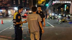 汽車駕駛疑似未注意前方路況，進而釀禍。（圖／翻攝畫面）