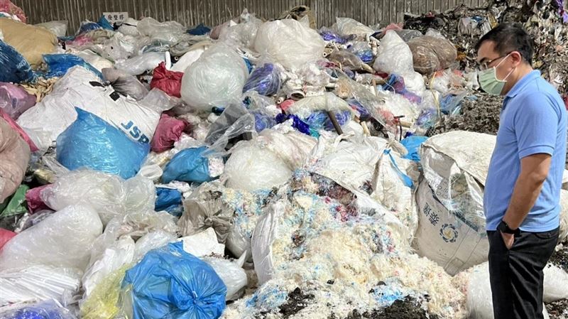 台灣垃圾百岳？彭啟明喊話民眾支持這件事