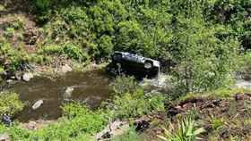 美國,車禍,墜崖,意外,靈犬,求救（圖／取自貝克縣治安官辦公室）