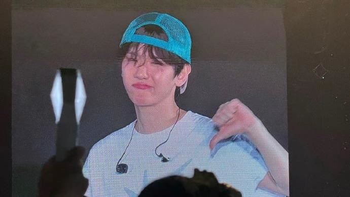 EXO伯賢演唱會現場怒嗆黃牛！粉絲嗨炸了