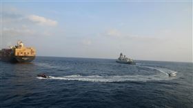 葉門外海兩艘船隻起火，疑遭叛軍襲擊。（示意圖／美聯社／達志影像）