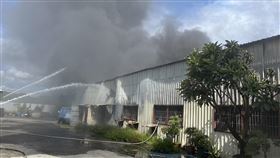 火警,油漆工廠,高雄