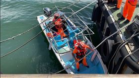 中國籍,淡水漁人,偷渡,小船,海巡