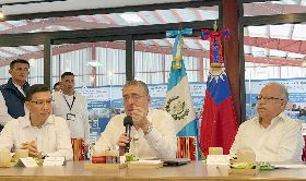 瓜地馬拉總統阿雷巴洛盼與台灣攜手形成