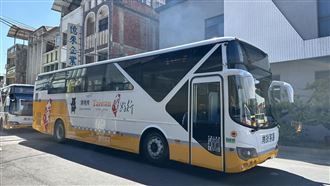 高中生搭客運「唸司機名」慘被怒嗆趕下車