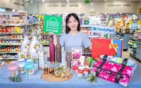 618購物節即將登場！「全家」電商平台「全家行動購」精選美妝爆品、保健大牌下殺3折，下單再抽18%回饋，最高可得6,180元購物金。（圖／品牌業者提供）