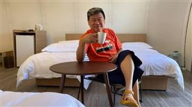 孫德榮捧紅許多藝人，被封為「偶像教父」。（圖／翻攝自孫腫來了臉書）