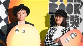 連俞涵、李屏瑤。（圖／取自臉書）