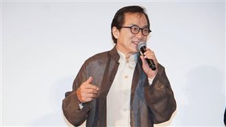 巴黎帕運將開幕　武打明星成龍傳遞聖火