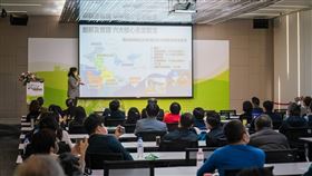 「新北淨零產業先行」市府團隊一站式服務　大手拉小手企業減碳零煩惱（業配勿用）