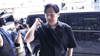 邱瓈寬母親追思會！陽帆暖心陪伴一小時