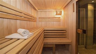 健身中心藏「多P性愛暗房」201男全裸被逮