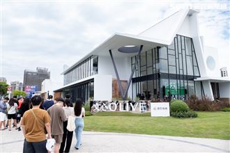 祭600萬購屋金　文心捷運綠地標現人潮