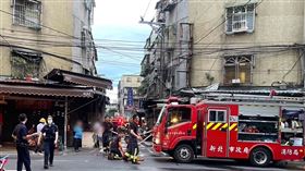 新莊,新北,公寓,頂樓加蓋,火警,濃煙,送醫,