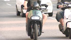 L退席抗電車2400