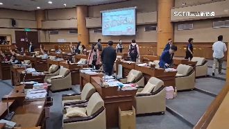 基隆電動機車預算表決　綠議員全退席抗議