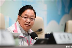 張善政在臉書發文指出 ，桃園巨蛋超過30年未大整修，桃園市政府決定投入2.5億，逐步改善，帶給大家全新的賽事體驗。（圖／翻攝自張善政臉書）