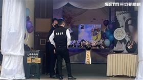 中和雙屍悲歌轟動全台，今（13）日於板殯舉行2小姊弟的告別式。
（圖／黃翎瑄攝）
