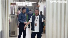 檢方相驗遺體，3名死者、家屬都到場哭斷腸。（圖／翻攝畫面）