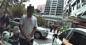 內湖商旅毒趴爆砍人，陳姓男子送辦。（圖／翻攝畫面）