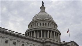 美國國會山莊美國聯邦參議院軍事委員會14日公布2025財政年度國防授權法案摘要，要求五角大廈為台灣設立區域緊急庫存。圖為美國國會山莊。中央社記者鍾佑貞華盛頓攝 113年6月15日