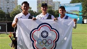 台灣男團橫掃德國闖入決賽，確定拿到滿額參賽權。（圖／射箭協會提供）