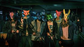 《超級殺》將寫實生活情境結合砍殺題材，帶來前所未見的血腥居家賣場。（圖／CATCHPLAY提供）