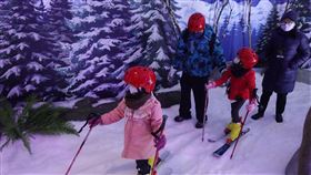 【冰雪祭．白色童話】雪地健行。（圖／主辦單位提供）