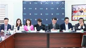 民眾黨團記者會、幹事長吳春城。(圖/民眾黨提供)