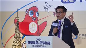 彭(啟)明出席巴黎奧運轉播記者會（2）環境部長彭(啟)明17日在台北出席2024巴黎奧運暨巴黎帕運聯合轉播記者會，他致詞表示，巴黎奧運被視為最環保的一屆奧運，具備五大ESG重點，包括設定碳中和減碳目標、場館用電符合RE100，約95%場館是既有場館改建，第四是資源循環零廢棄，第五是綠色交通等。中央社記者徐肇昌攝  113年6月17日