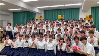 「橘色惡魔」收芒果！暖喊：想再去台灣