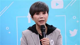 詹雅雯接受小記者大明星專訪（圖／記者鄭孟晃攝影）