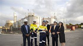 天齊鋰業澳洲能源公司（Tianqi Lithium Energy Australia）（圖／翻攝自Tianqi Lithium Energy Australi 官網）
https://www.tianqilithium.com.au/site/media/chinese-ambassador-visits-production-facility-in-kwinana-western-austral