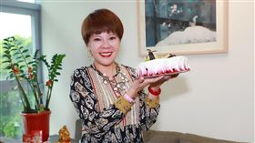 錦雯慶生。（圖／民視提供）