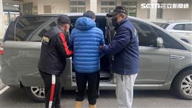 檢警調查，當時23歲的王姓男子（中）疑與22歲陳姓女子有感情糾紛，找來26歲王姓友人6月開車載她到山區涉毆打後獨留荒野，經民眾發現白骨，確認死者身分。（圖／民眾提供）