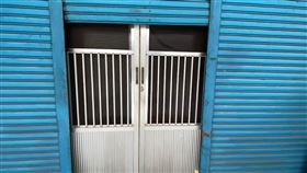 彰化男，雙掌消失，乾屍，陳屍透天厝，家屬律師懷疑：第二現場(圖／翻攝畫面)