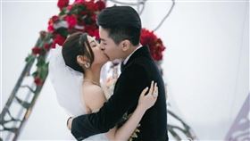 陳妍希爆出與陳曉婚變，然而雙方皆無回應。（圖／翻攝自陳妍希微博）