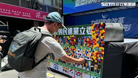 藍鷹行動現場，票選「最該罷免民進黨立委」。(圖/記者陳怡潔攝影)